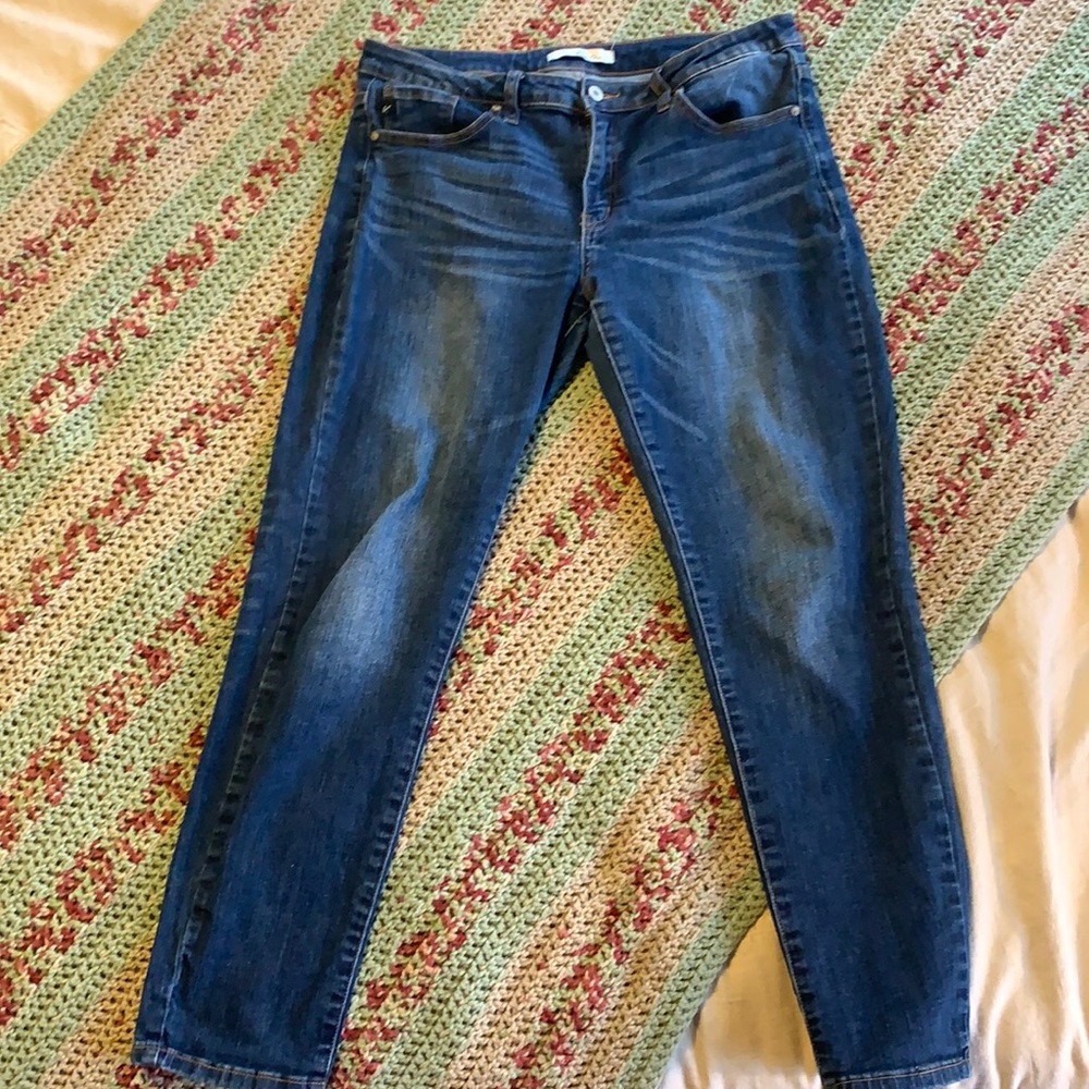KanCan skinny jean